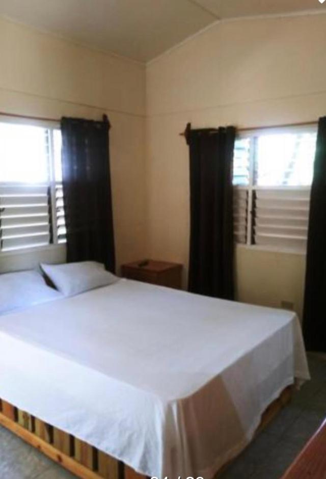 Andre'S Guest House Negril Zimmer foto